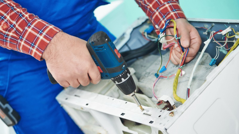 Büyükçekmece Maktek Maktek çamaşır makinesi kart tamiri – Su almama arızası orijinal parça ile giderildi. - Teknik servis örneği